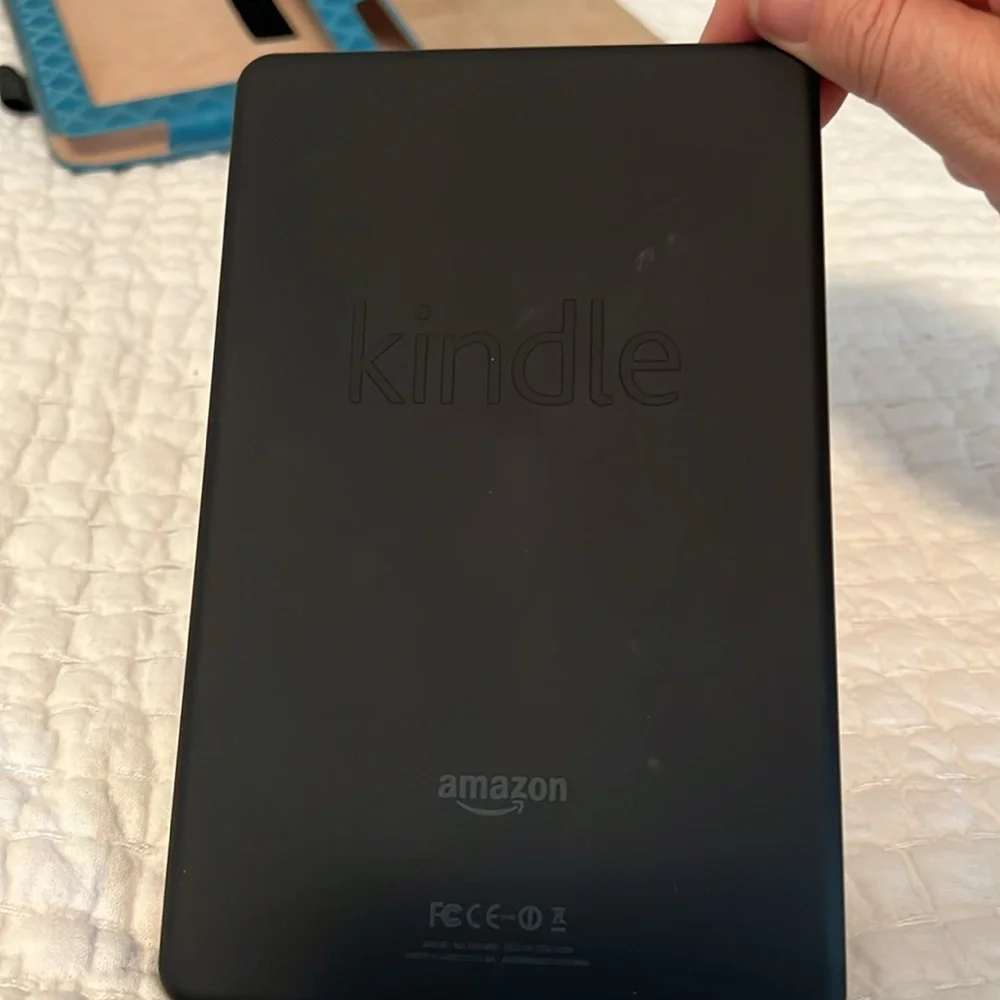 Kindle with charging cord